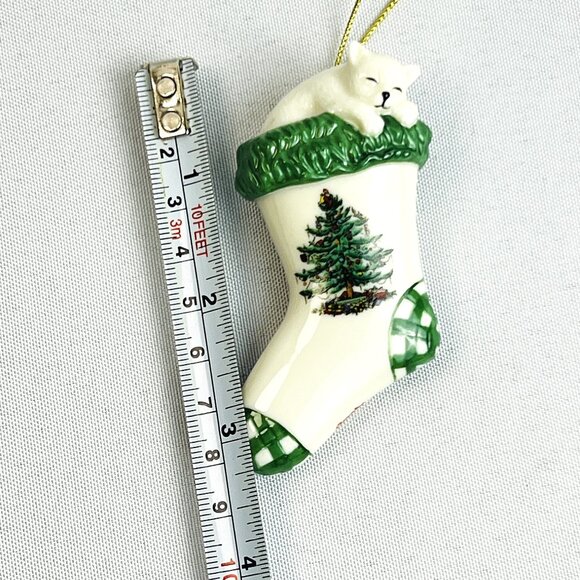 Spode Christmas Tree Ornament Kitten in a Stocking Holiday Sleeping Cat - Picture 5 of 6